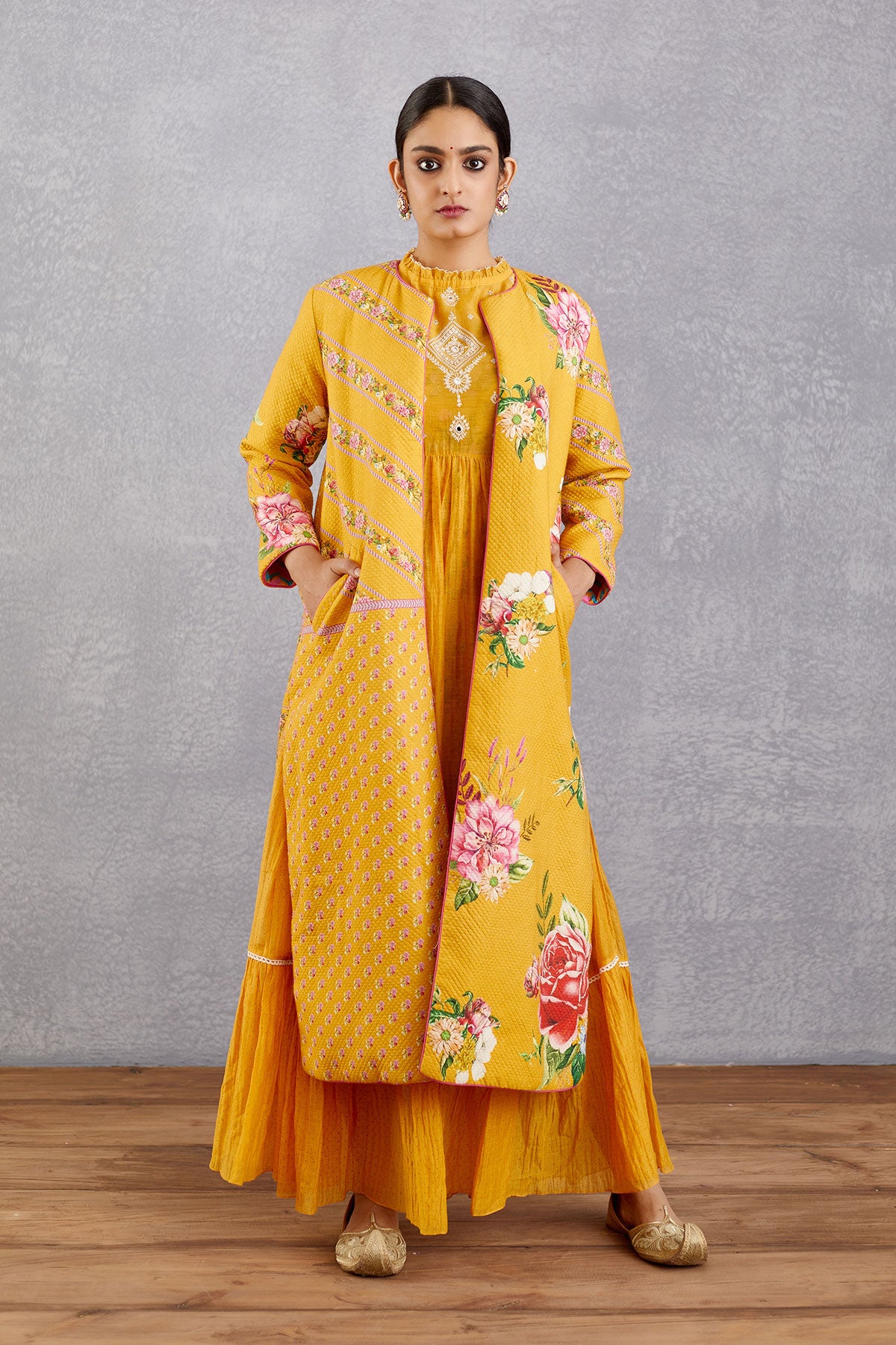 Sunehra Dhuni Najwa Jacket