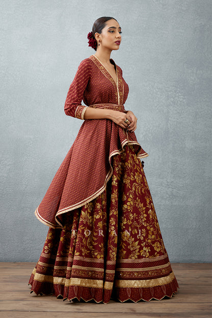 Gulnar Afsoon Lehenga Set