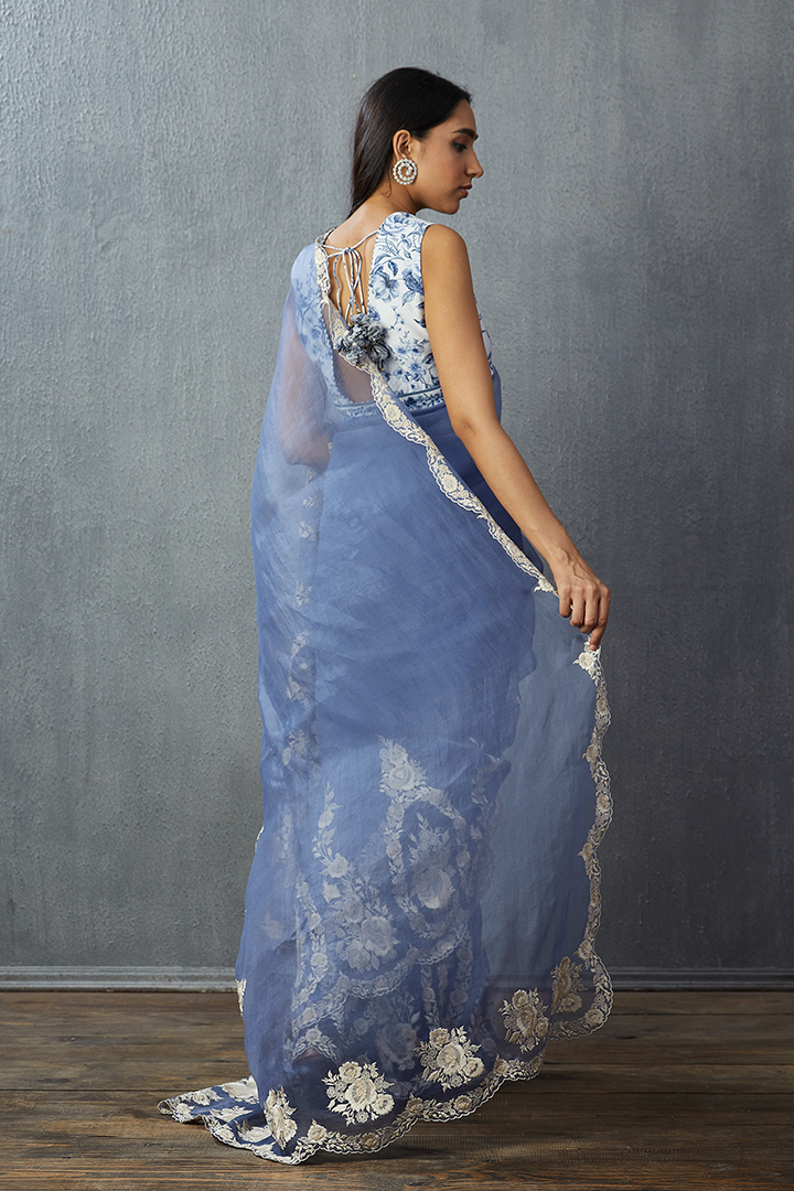 Neeli Kali Oshma Saree