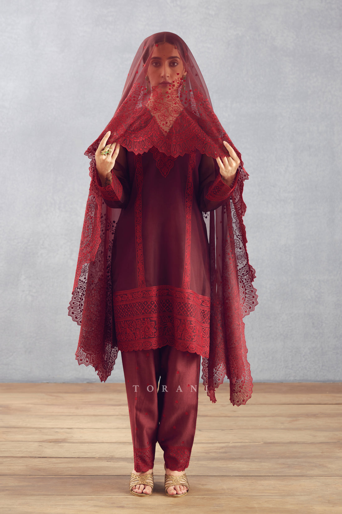 Gulnar Sloka Kurta Set