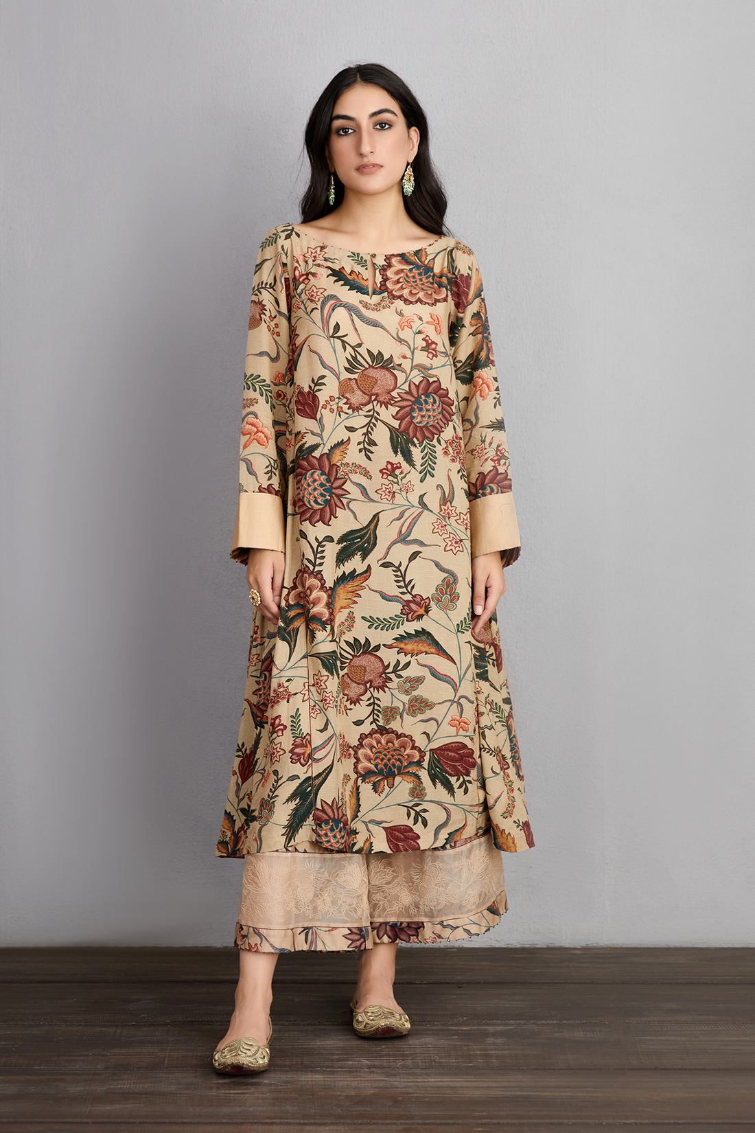 Chandan Aroha Kurta Set