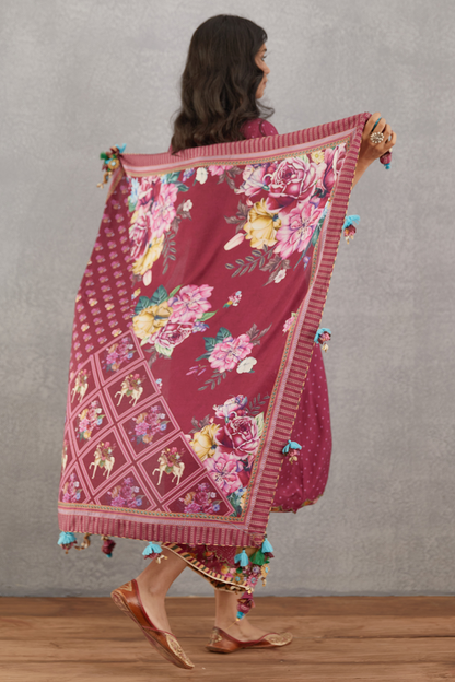 RTS - Manika Trikoniya Scarf