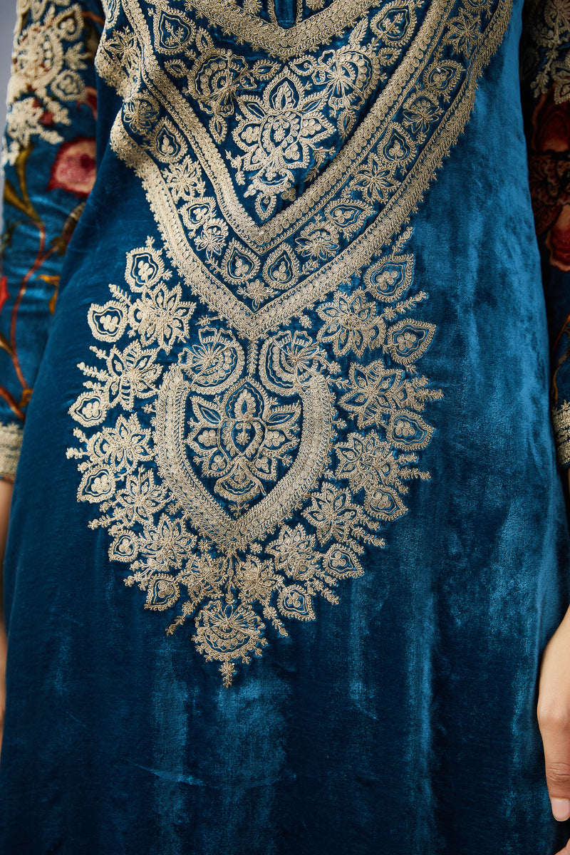 Embroidered kurta set in Silk Velvet