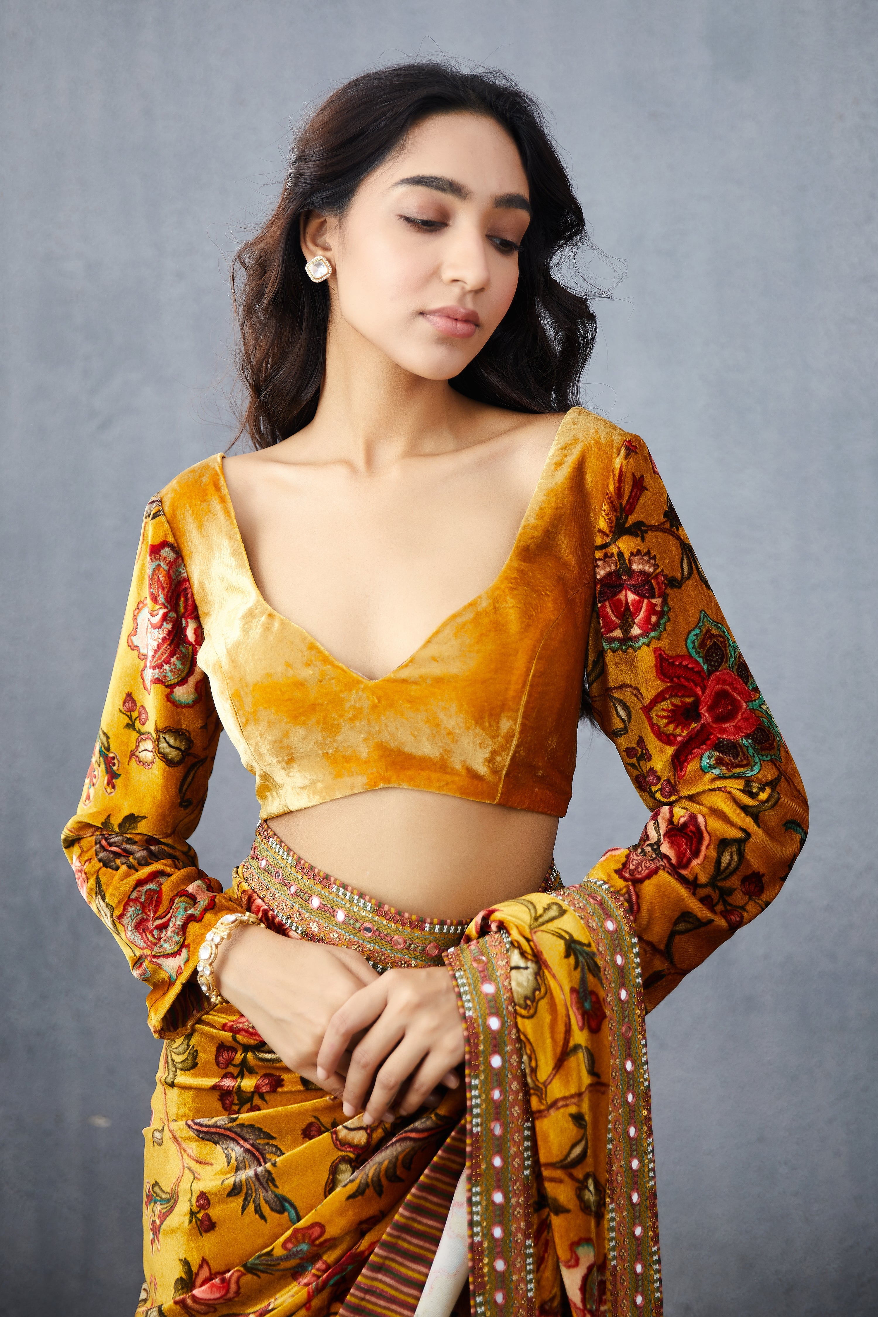 Sunehra Makhmal Revathi Blouse