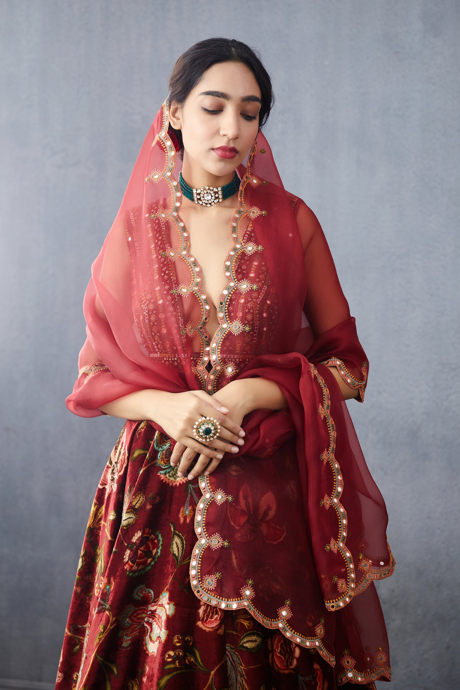 Gudhal Waheeda Odhni