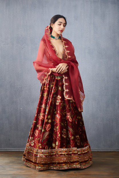 Gudhal Waheeda Odhni