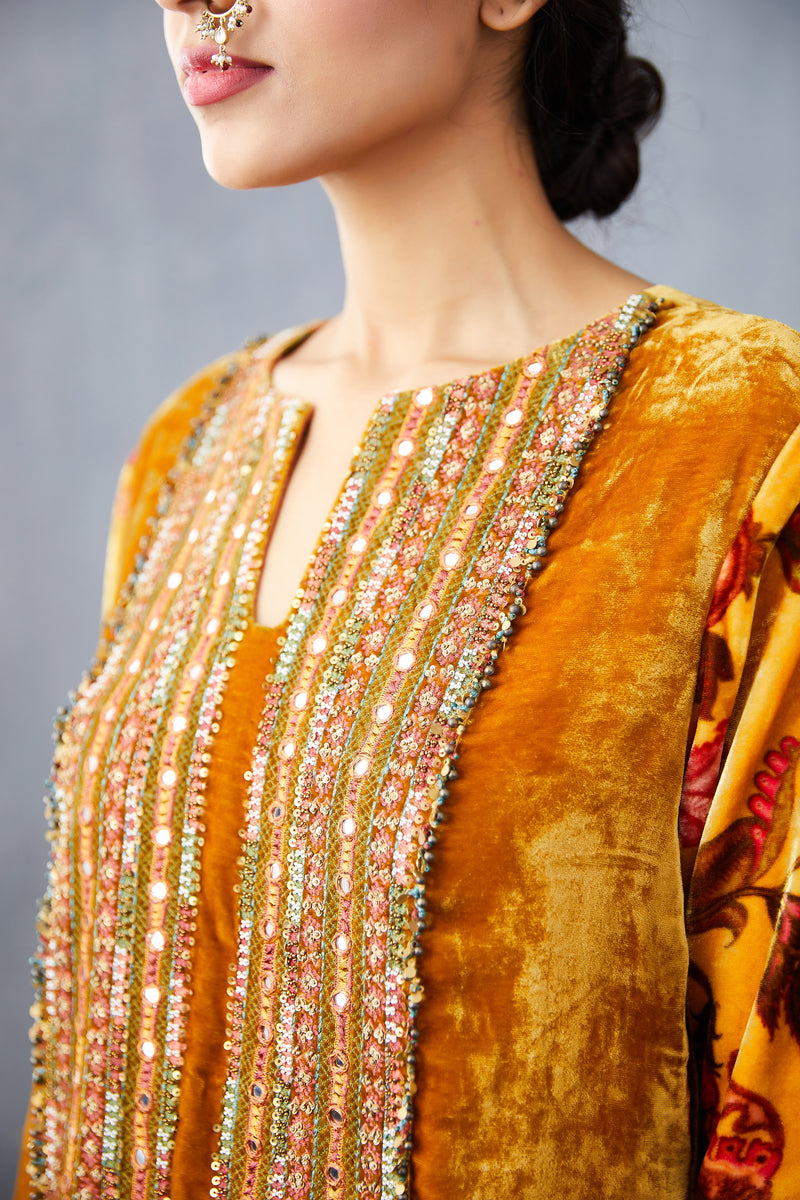 Full sleeve Silk Velvet kurta set with hand embroidery
