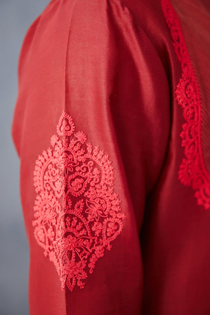 Surkh Rahil Kurta Set