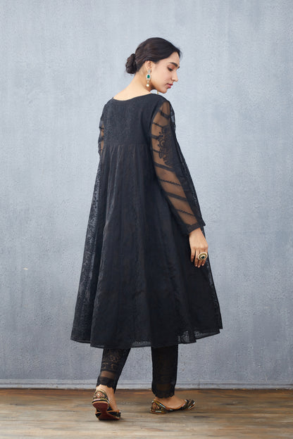 Gulghast Kalidaar Paavni Kurta Set