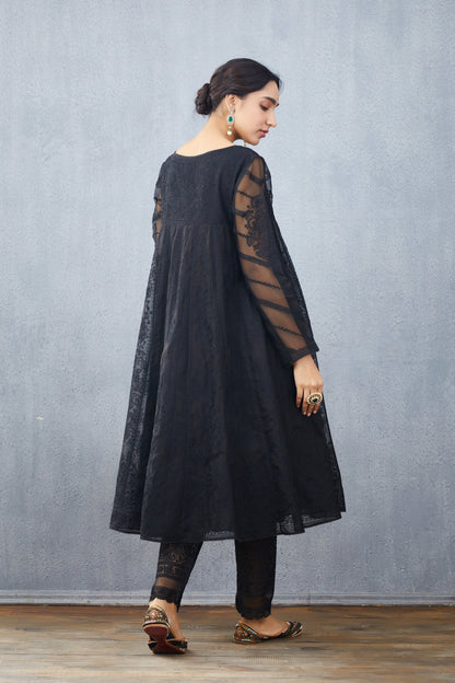 Gulghast Kalidaar Paavni Kurta Set