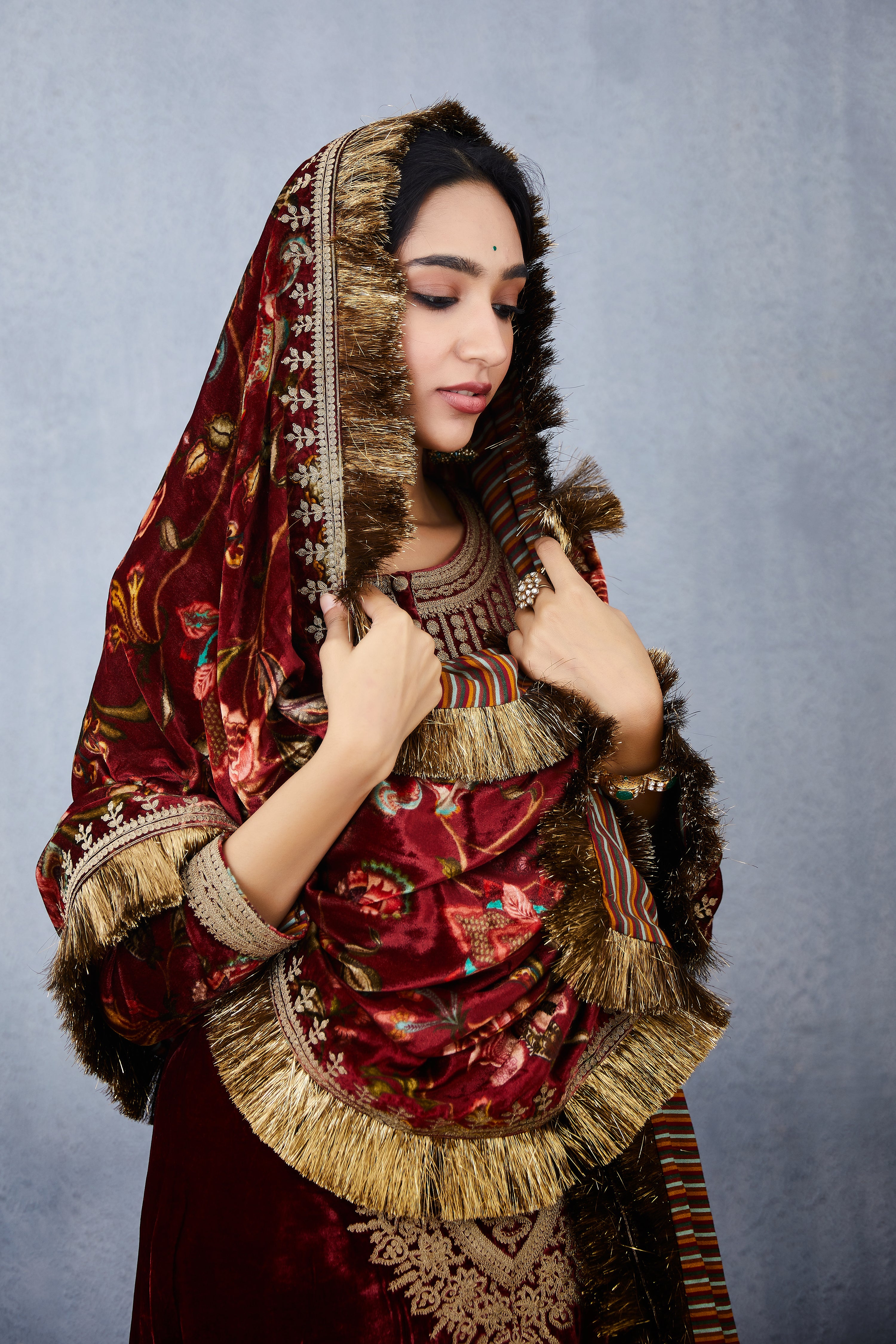 Gudhal Aakifah Sona Jhallar Doshala