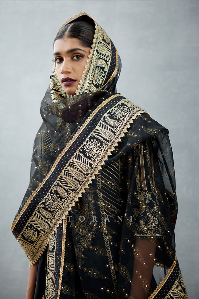 Gulghast Aarya Odhni