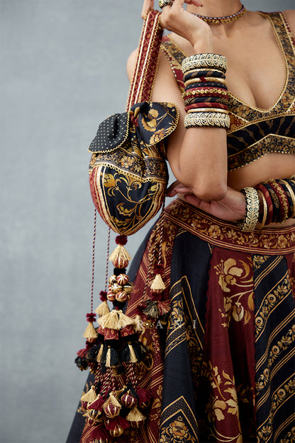 Gulghast Farida Potli