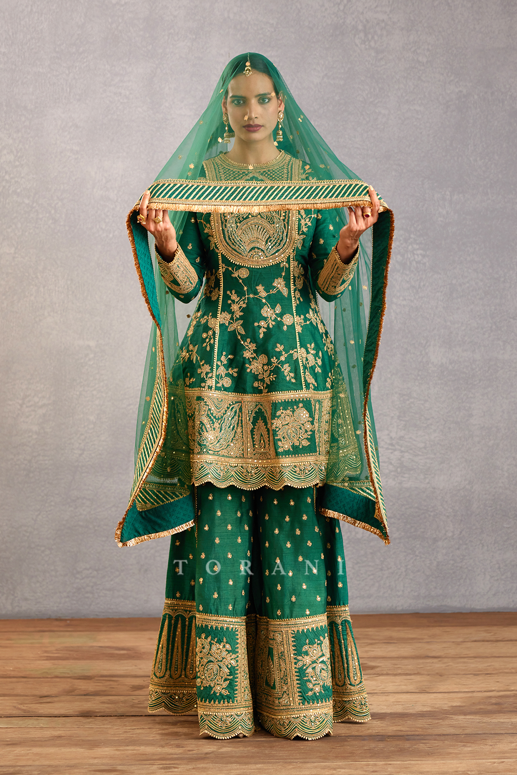 Sheesham Meera Odhni