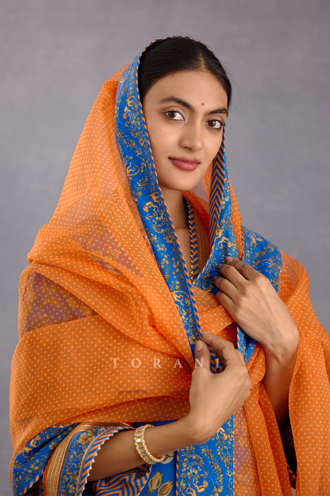 Rang Palaash Barkha Odhni