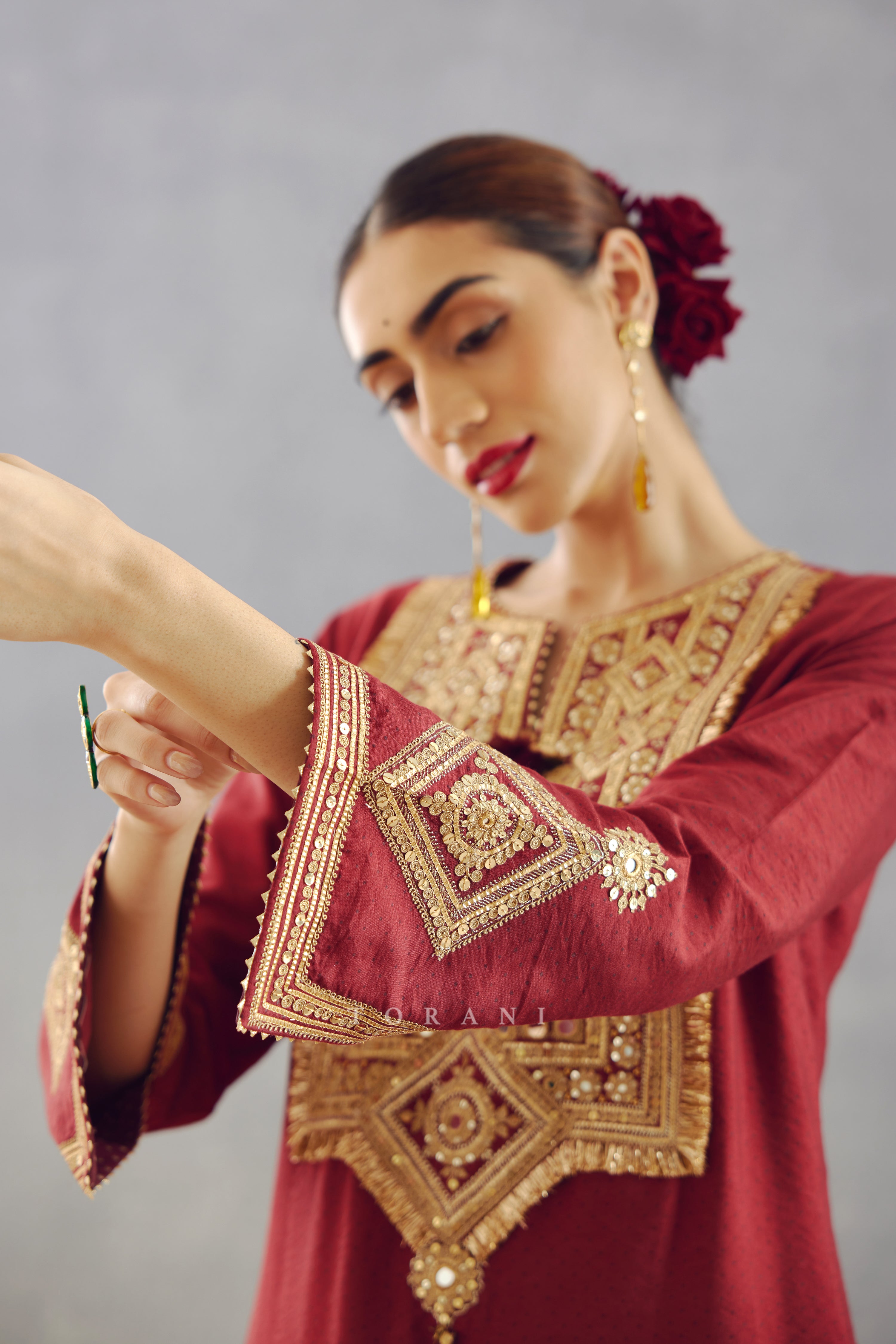 Gulnar Paakizah Kurta Set