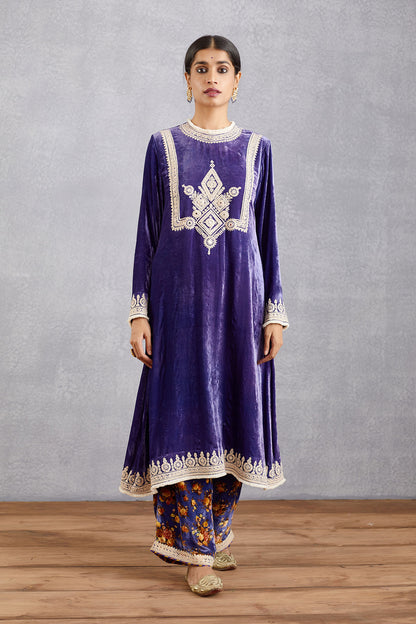 Jamuni Gulnaz Kurta Set