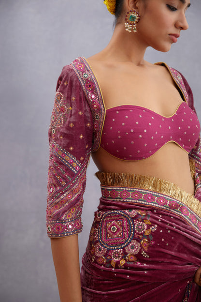 SALE - Manika Agahni Blouse