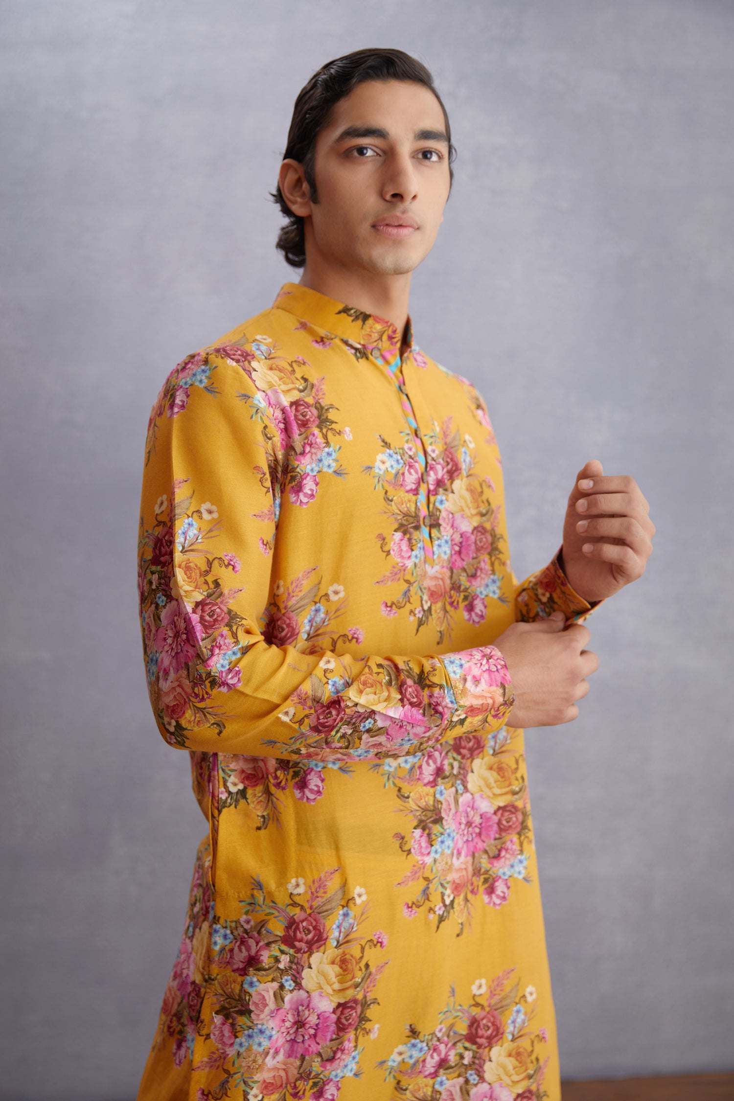 Sunehra Nisarg Kurta Set