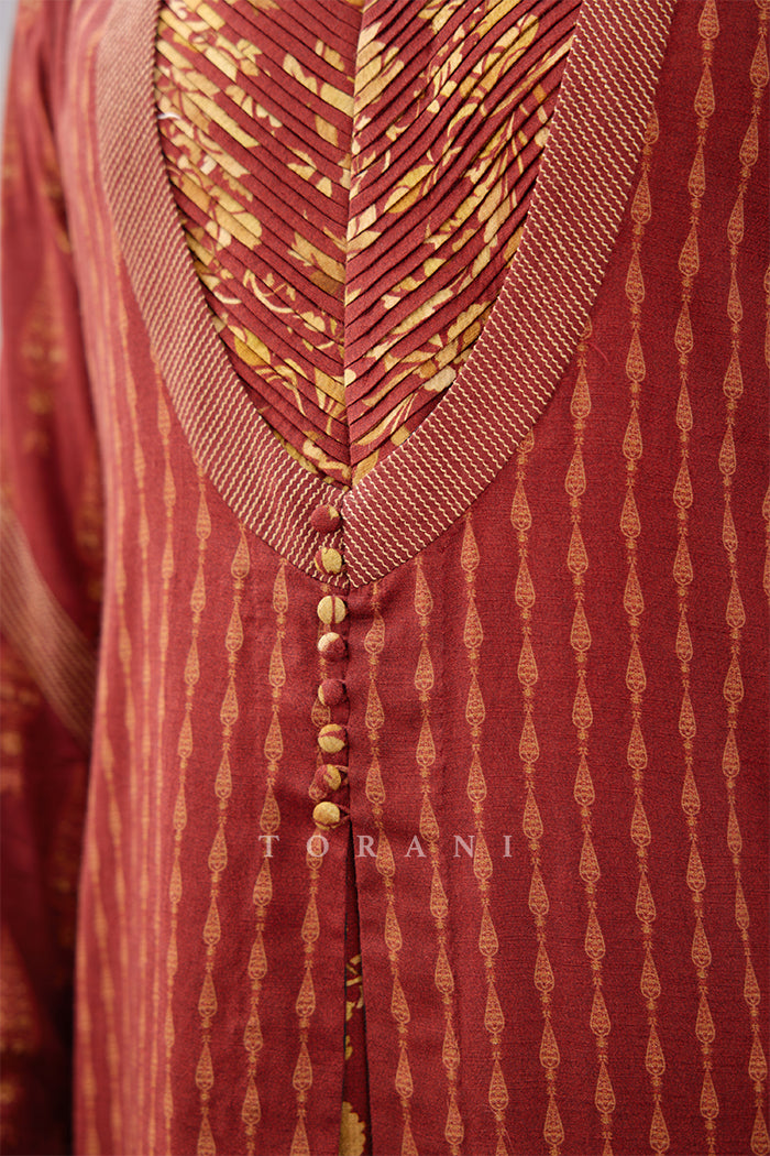 Gulnar Uzair Kurta Set