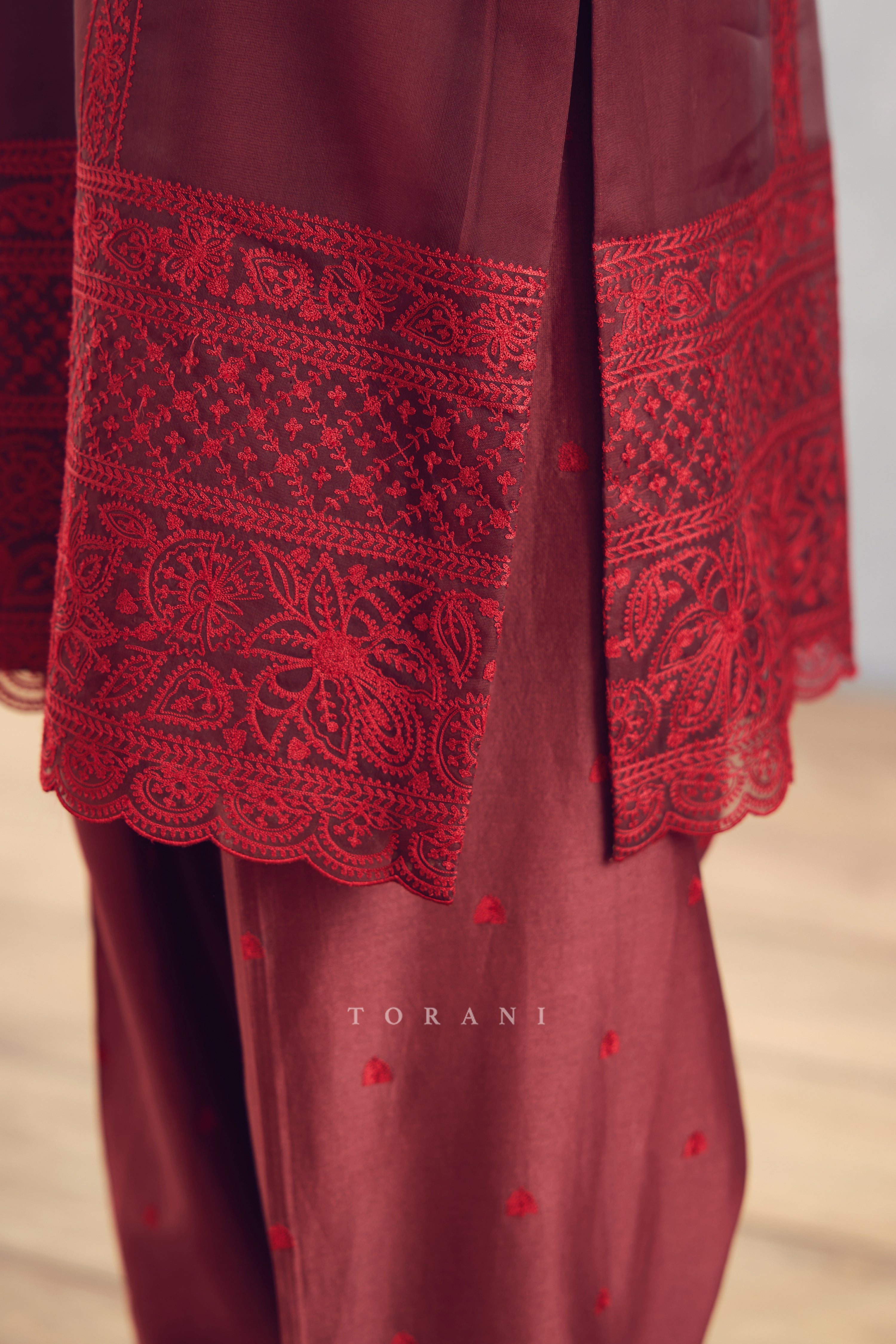 Gulnar Sloka Kurta Set