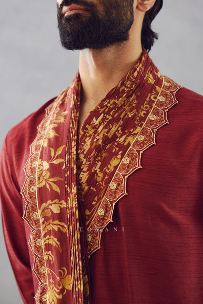 Gulnar Arham Kurta Set