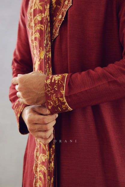 Gulnar Arham Kurta Set