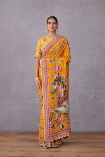 Sunehra Aashvani Saree