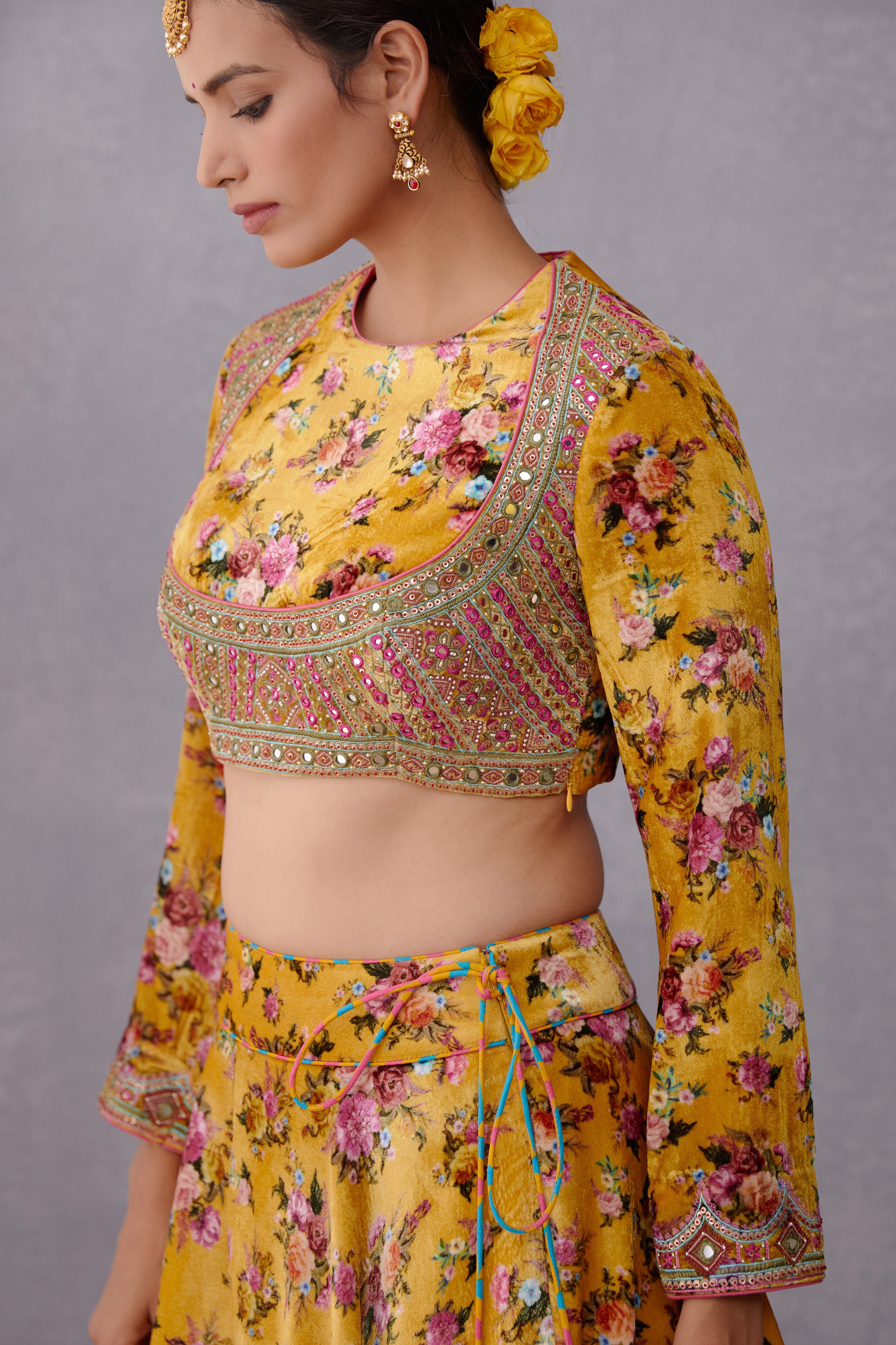 Sunehra Makhmal Kiranpreet Blouse