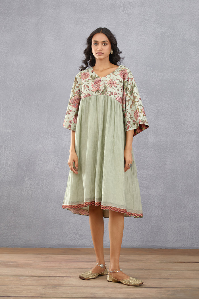 Jaituni Lolita Dress