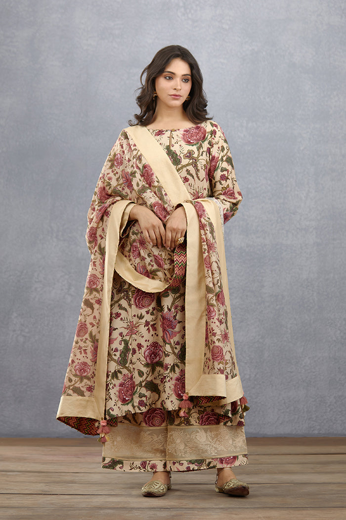 Kasturi Aroha Kurta Set