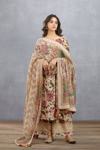 Kasturi Ambiya Odhni