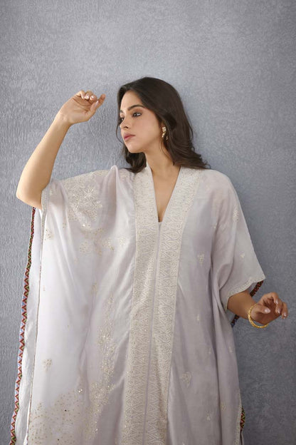 Bakaayan Aqsa Kameez Kaftan Set