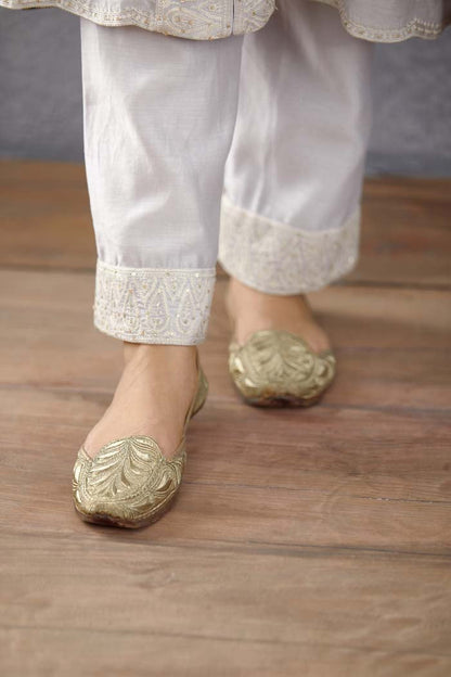 Bakaayan Aqsa Kameez Kaftan Set