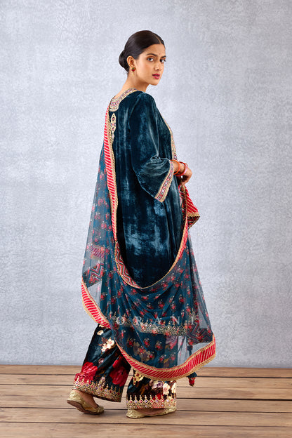 Shabnami Makhmal Paakizah Odhni