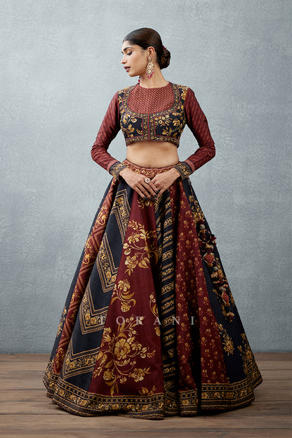 Gulnar Khurshid Lehenga Set