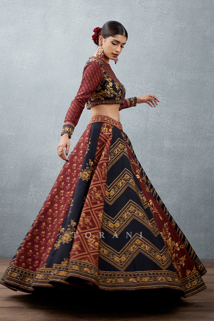 Gulnar Khurshid Lehenga Set