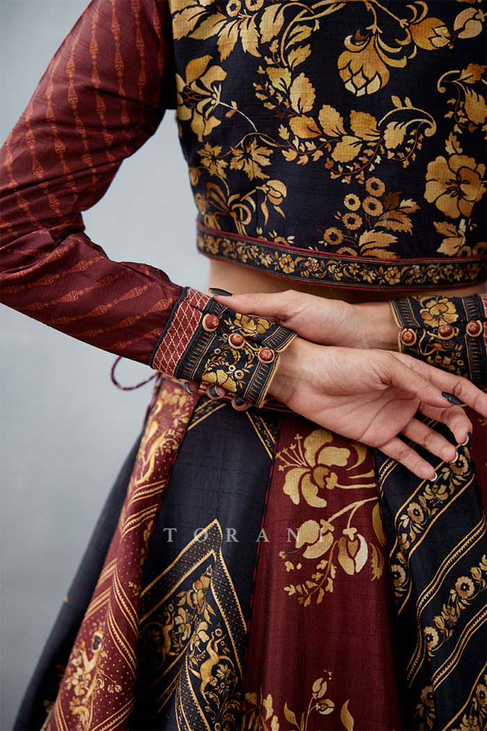 Gulnar Khurshid Lehenga Set