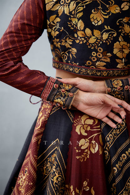 Gulnar Khurshid Lehenga Set