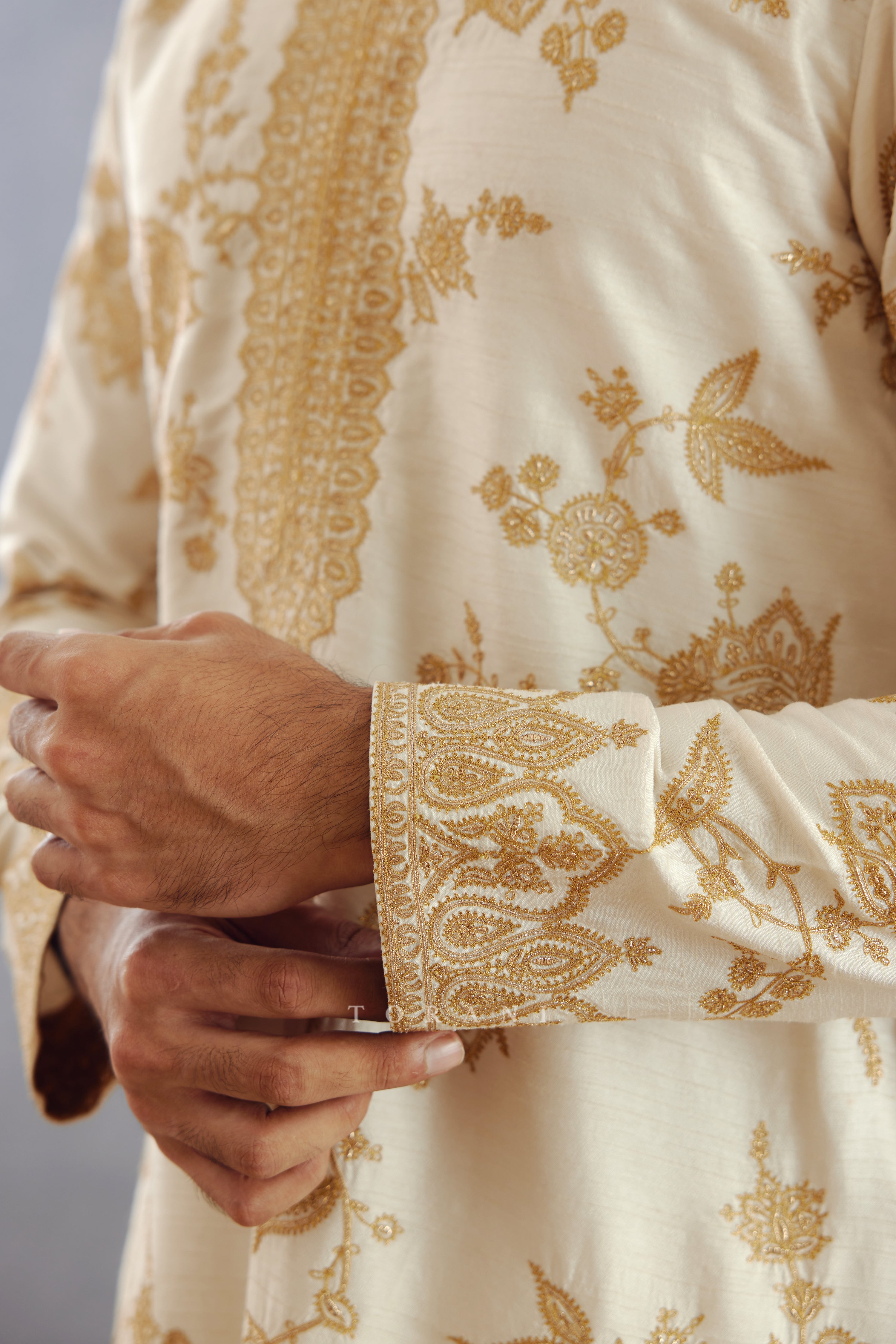 Mogra Pran Kurta Set