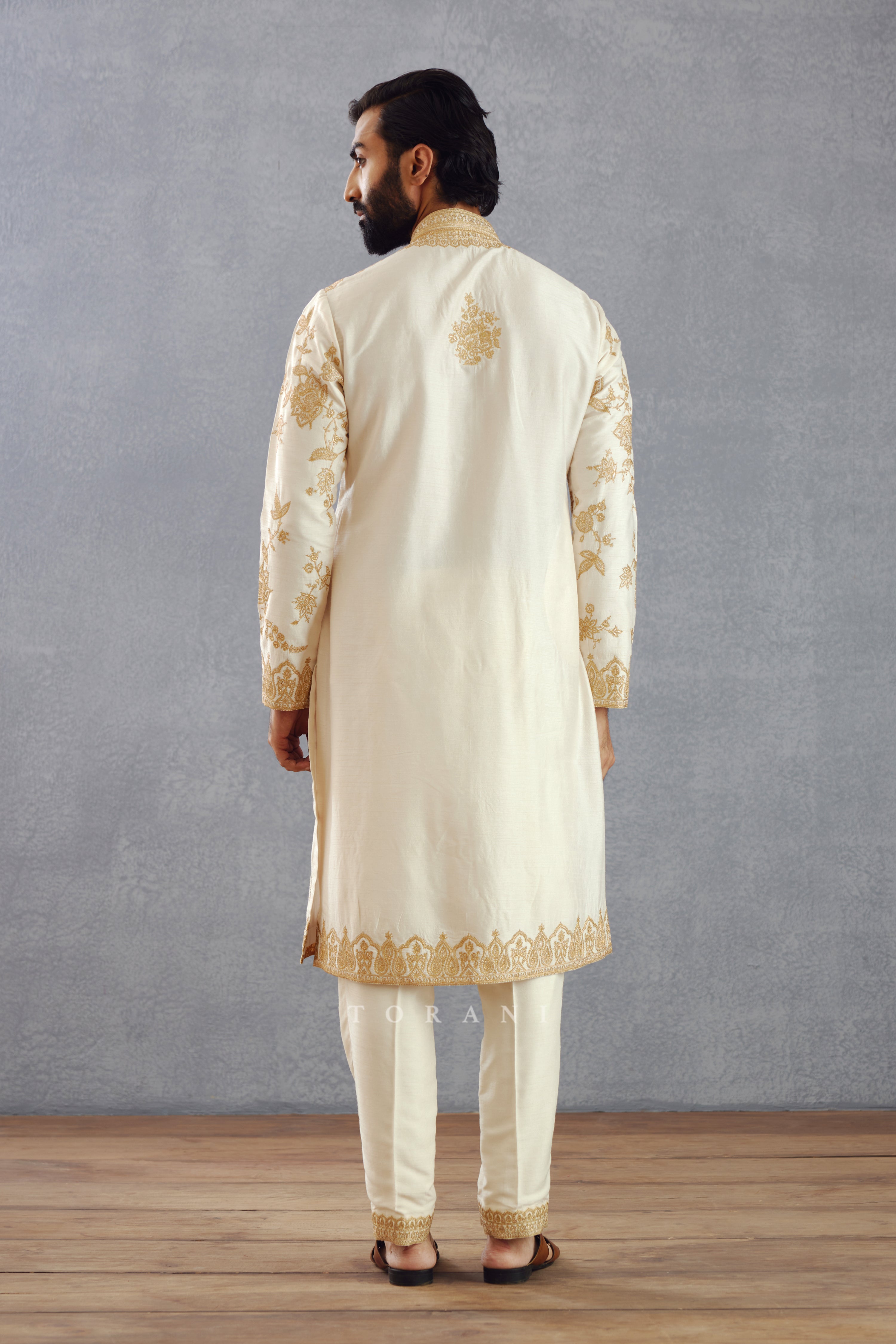 Mogra Pran Kurta Set
