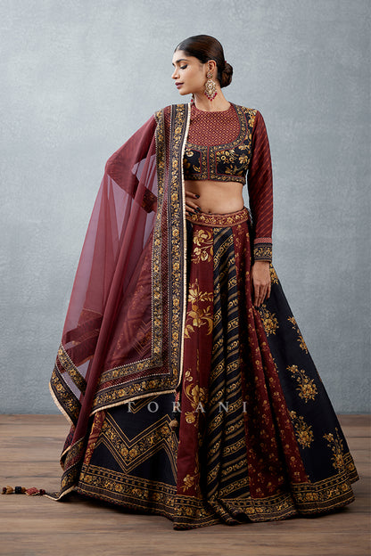 Gulnar Khurshid Lehenga Set