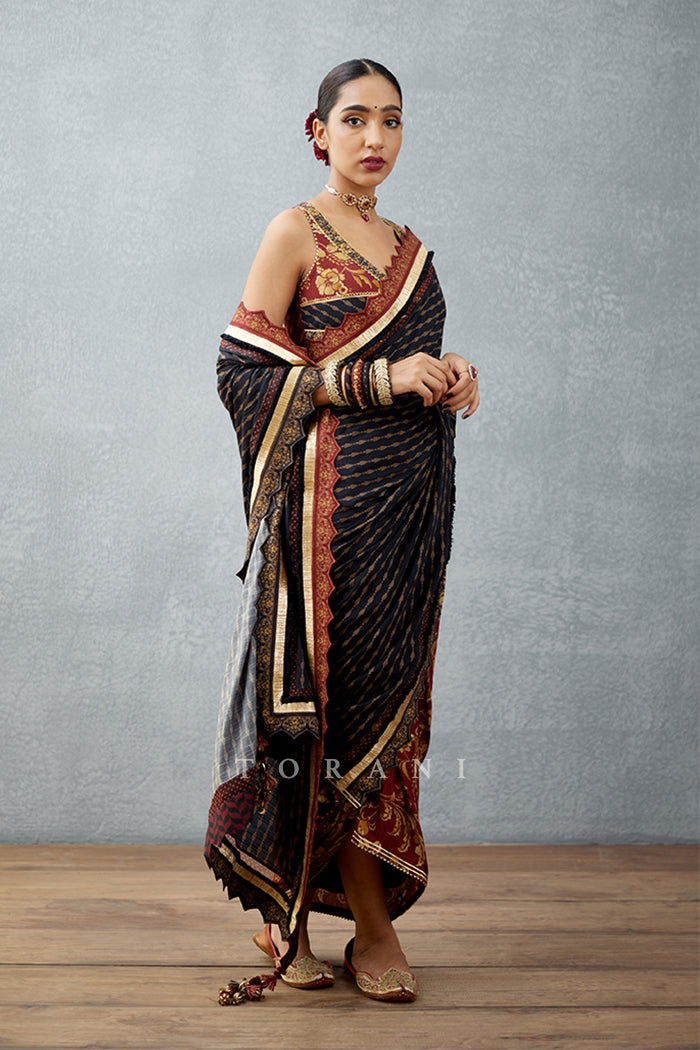 Gulnar Baano Saree