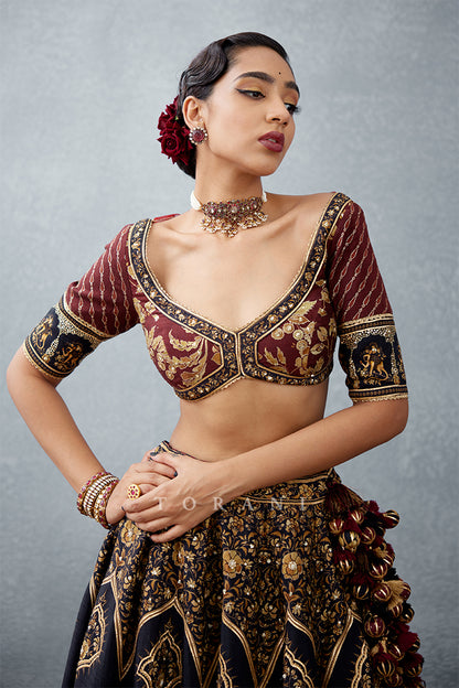Gulghast Mahnaz Lehenga Set