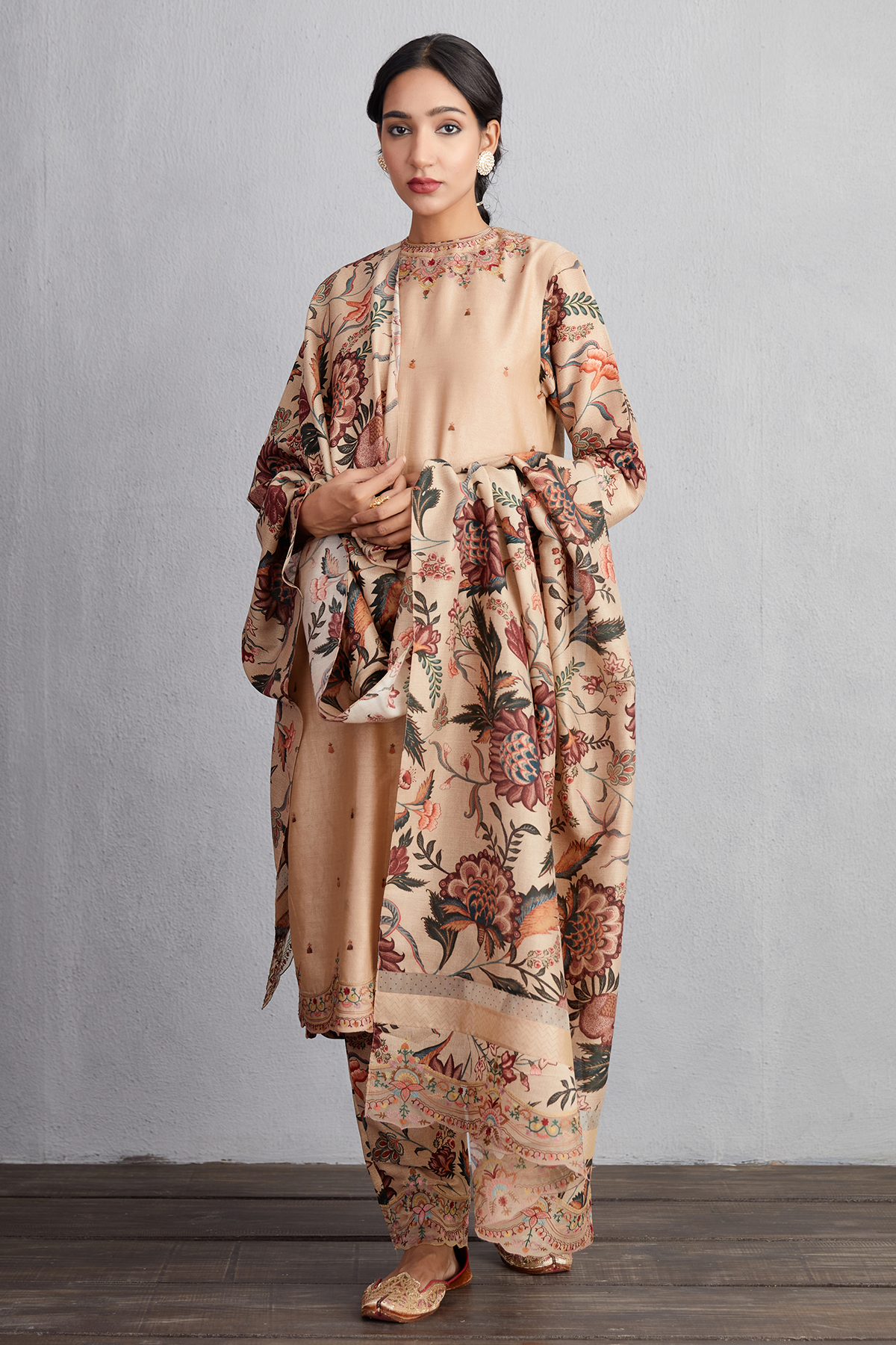 Chandan Urvi Kurta Set