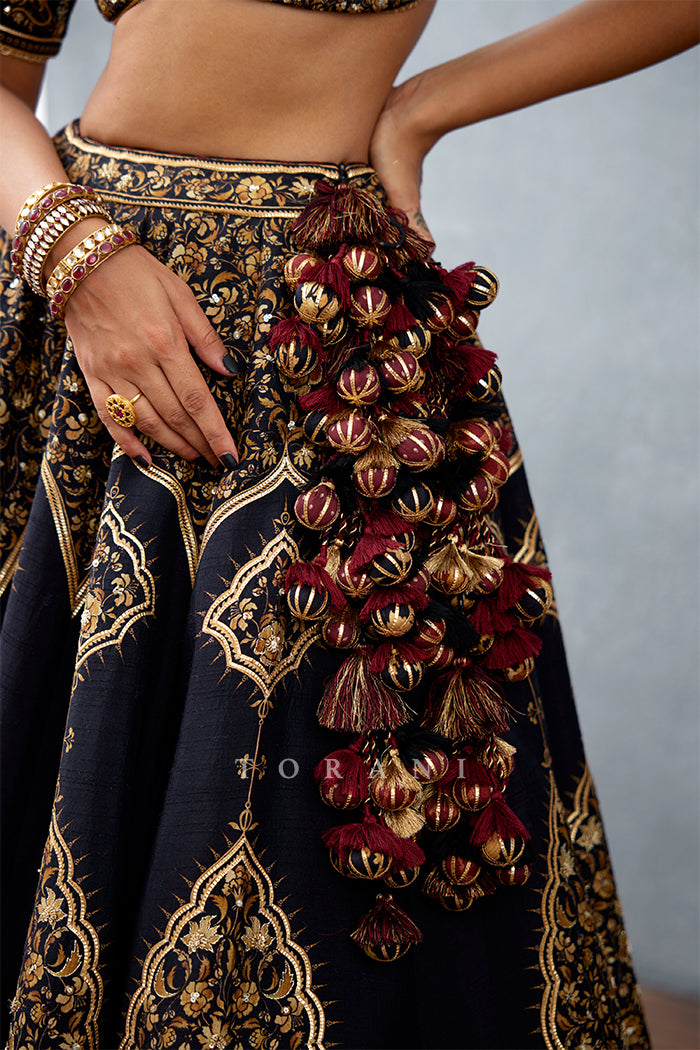 Gulghast Mahnaz Lehenga Set
