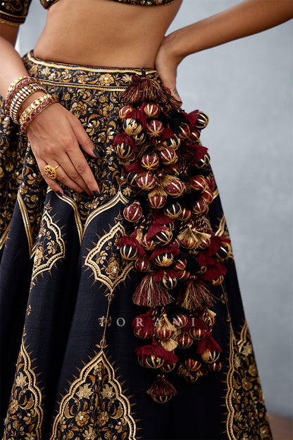 Gulghast Mahnaz Lehenga Set