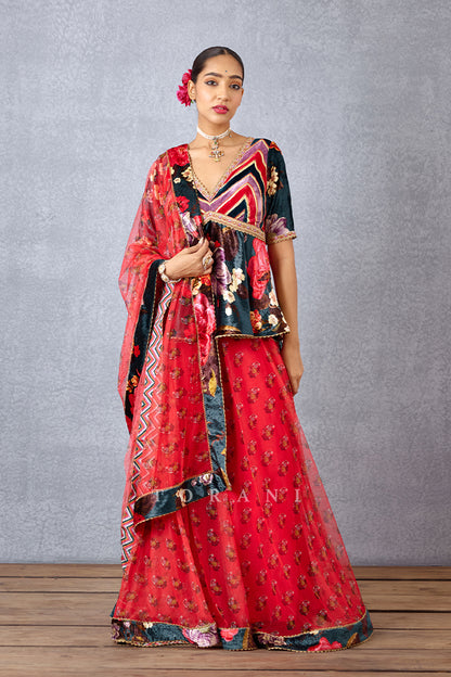 Ruh Gulaabi Hana Odhni