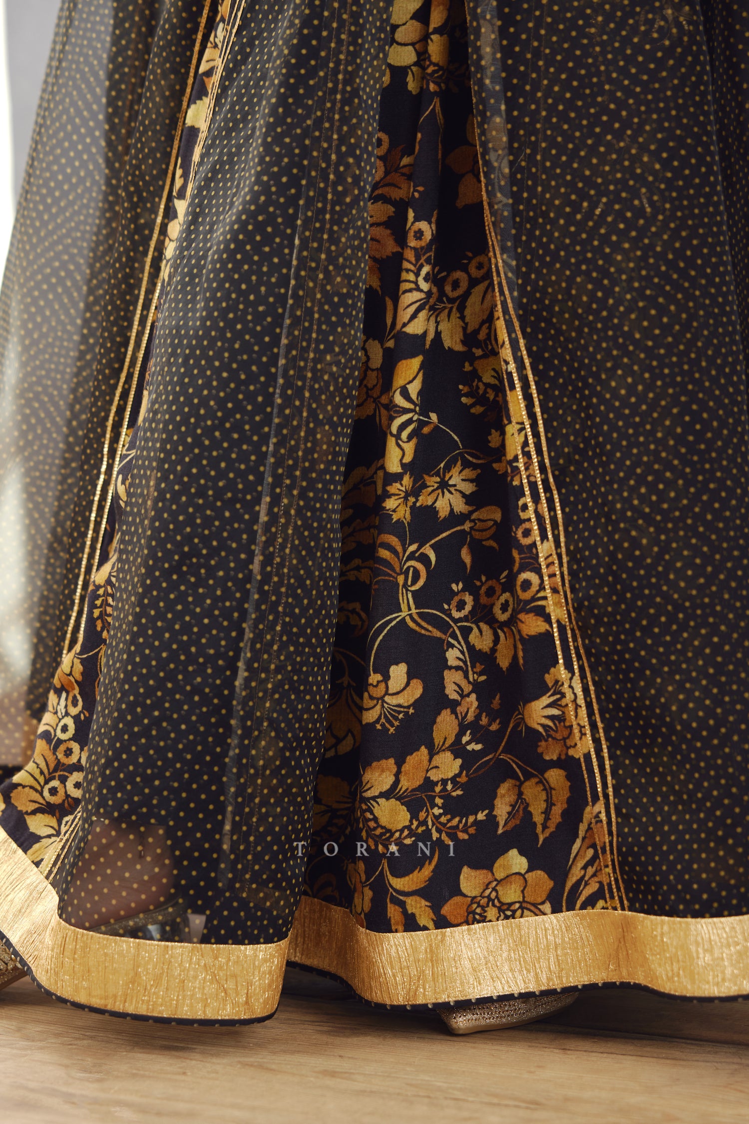 Gulghast Mehza Sharara Set