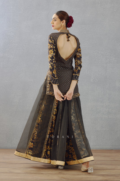 Gulghast Mehza Sharara Set